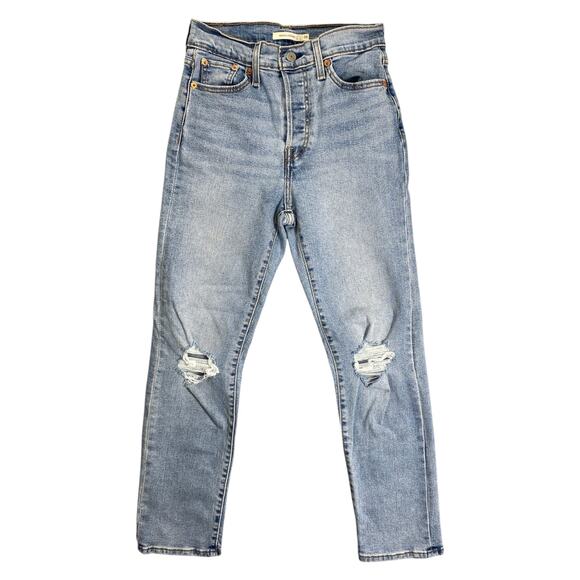 Levi’s Women’s Wedgie Straight Jeans | Light Wash Distressed | Size 26 x 28 - Picture 1 of 7
